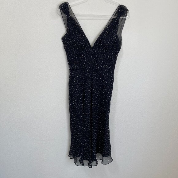 White House/Black Market Black 100% Silk Dress V-Neck Black Cocktail Size 4 - Picture 1 of 9